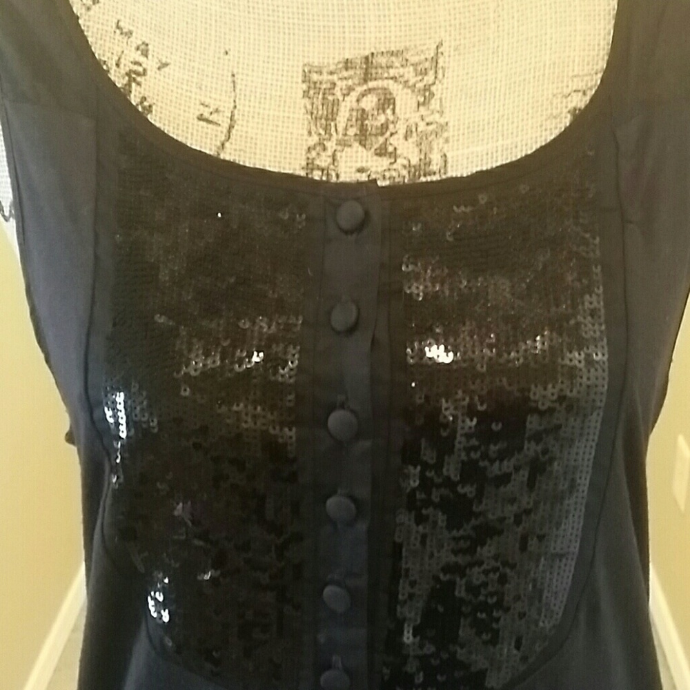 TOP - Picture 2 of 4